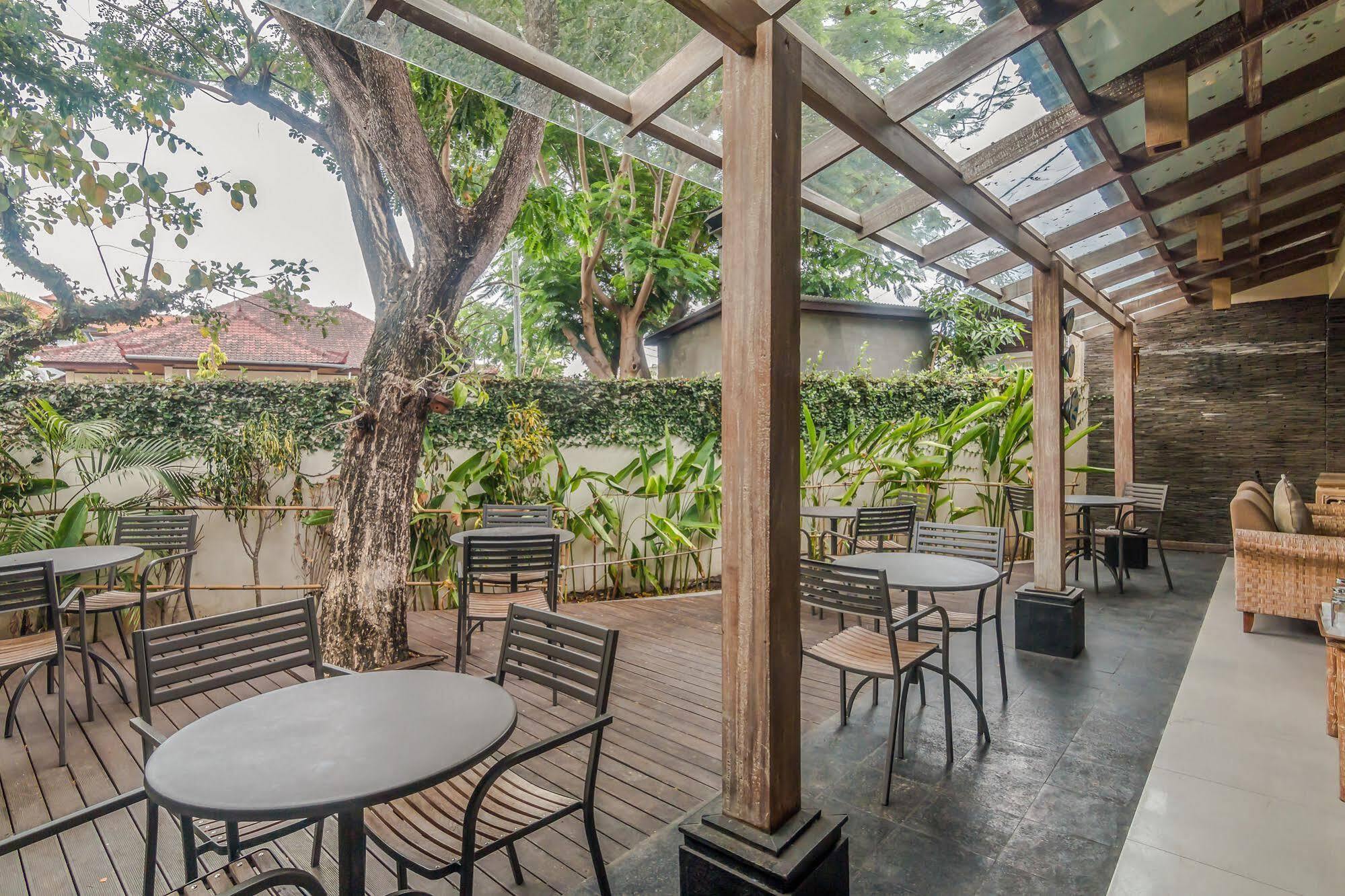 Zen Rooms Badung Nyangnyang Sari Kuta Lombok Exterior foto